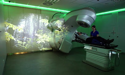 MVZ am Klinikum Rosenheim Filialpraxis Ebersberg Strahlentherapiefoto 